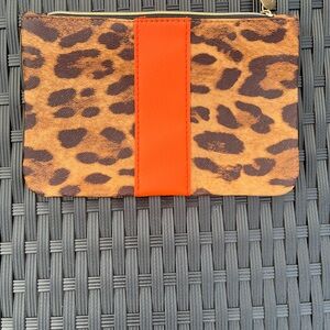 Leopard Ipsy cosmetics bag